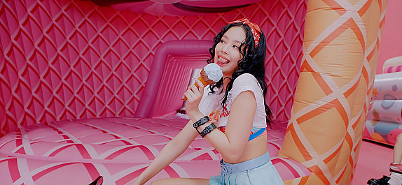 Ice Cream (with Selena Gomez)