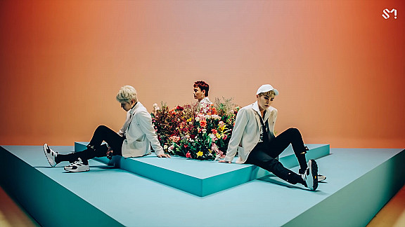 花요일 Blooming Day