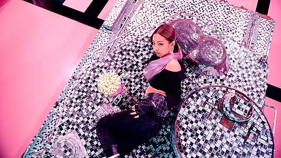 DDU-DU DDU-DU
