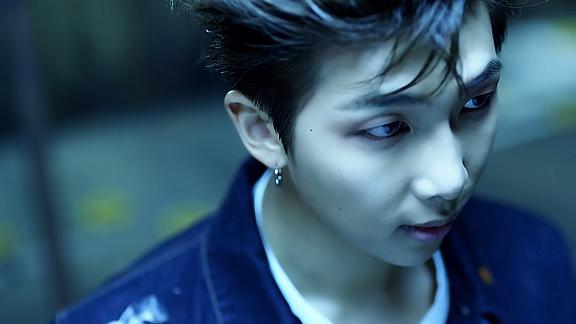 FAKE LOVE