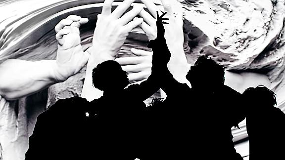 FAKE LOVE