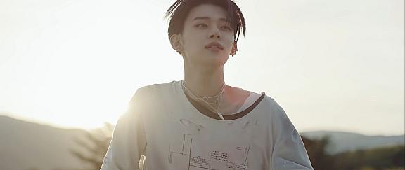 0X1=LOVESONG (I Know I Love You) feat. Seori