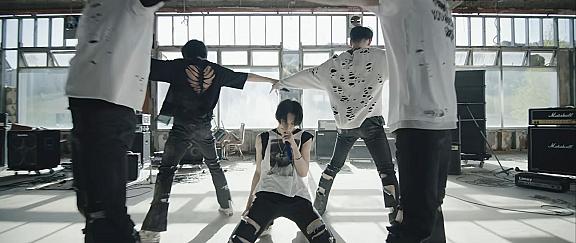 0X1=LOVESONG (I Know I Love You) feat. Seori