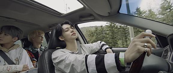 0X1=LOVESONG (I Know I Love You) feat. Seori